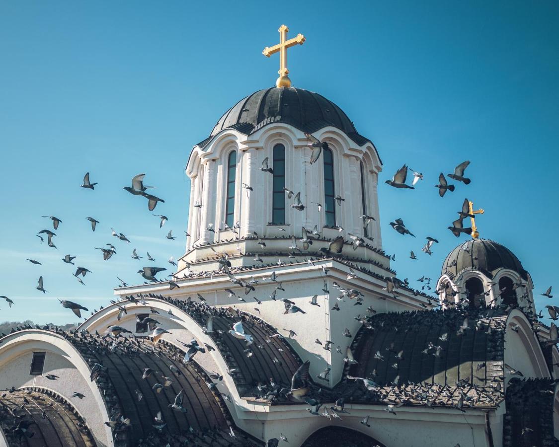 Hotel Omni Валево Екстериор снимка