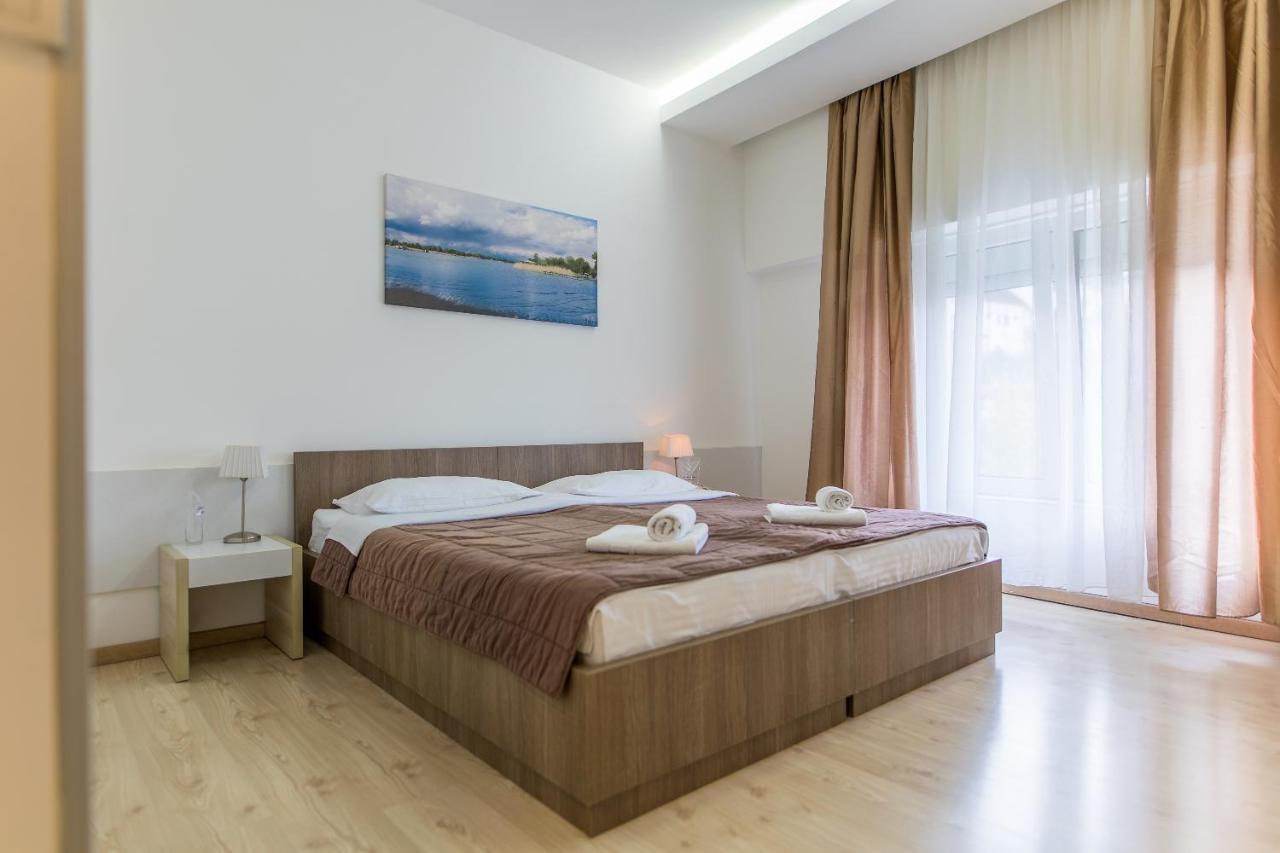 Hotel Omni Валево Екстериор снимка
