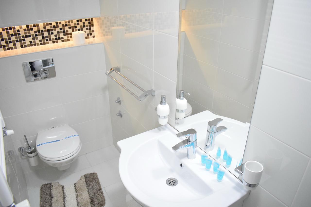 Hotel Omni Валево Екстериор снимка