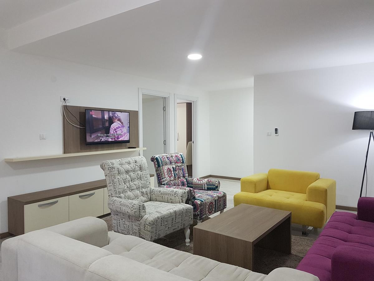 Hotel Omni Валево Екстериор снимка